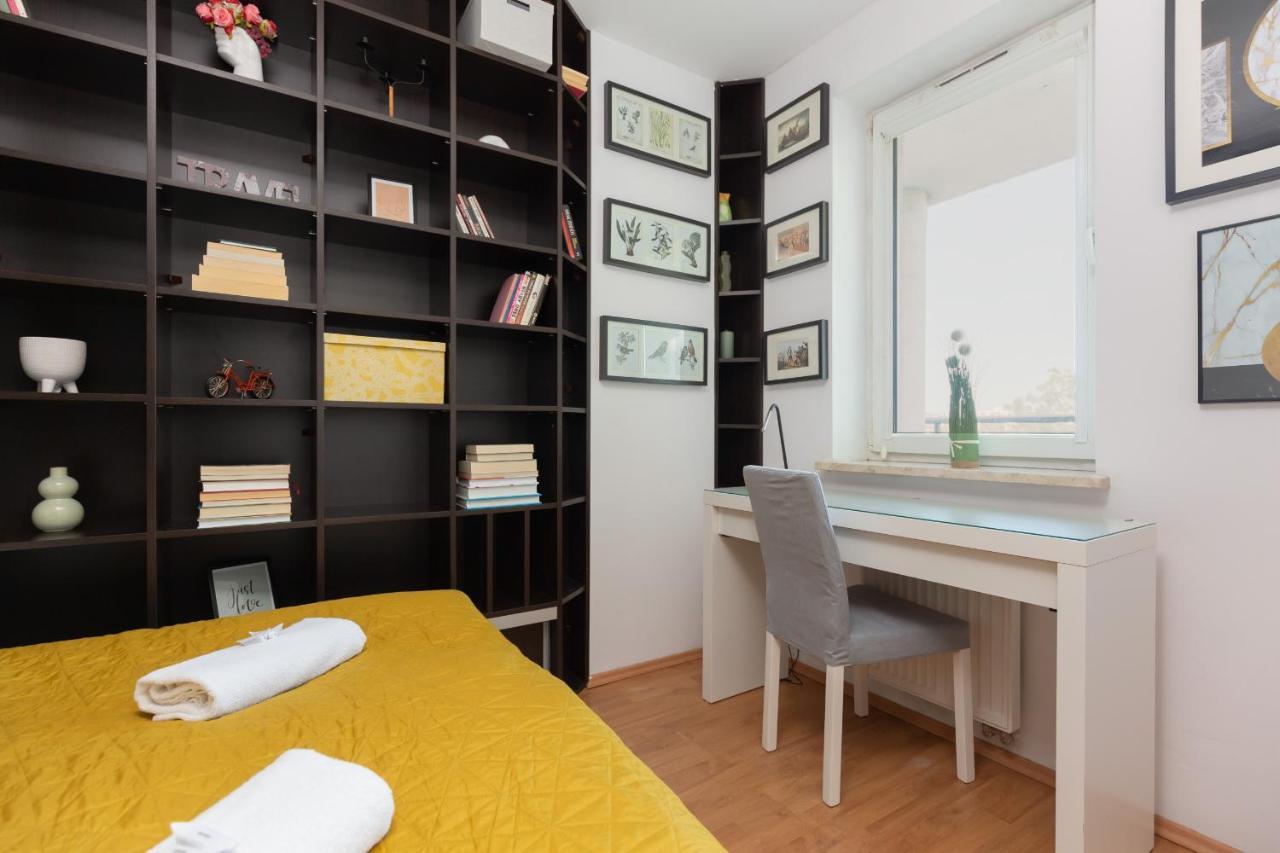 Cozy Apartment With Balcony Warszawa By Noclegi Renters Exterior foto